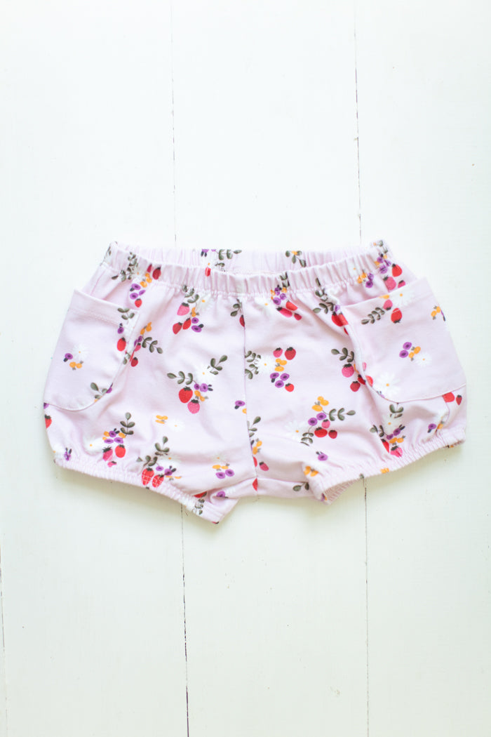 Bloomers in Strawberry floral